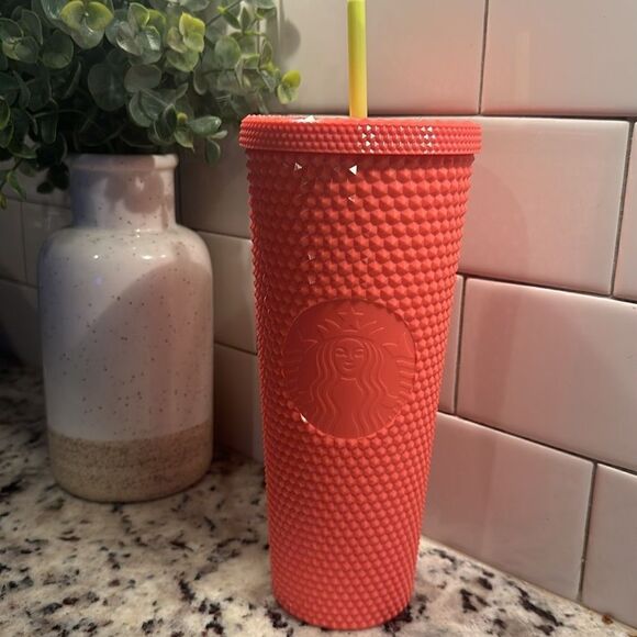 Starbucks Summer 2022 Diamond Patterned Venti Grapefruit Tumbler NWT - Picture 1 of 3